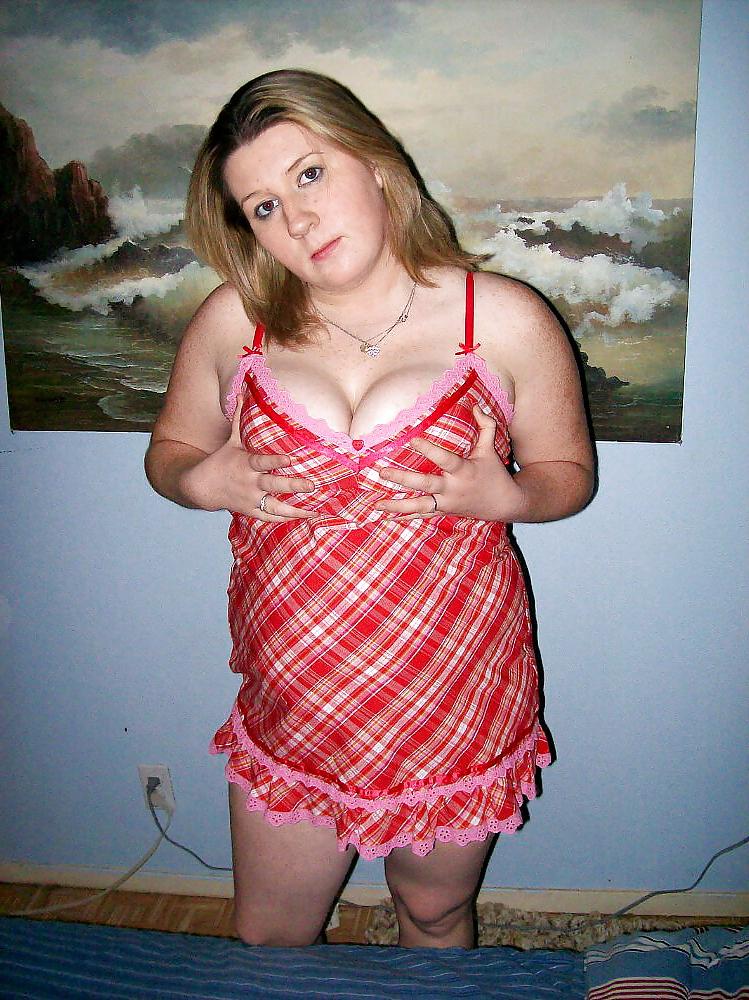 25P Bex Chubby Wank Slut 9