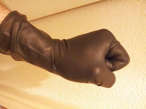 9P Gloves