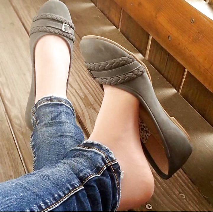 25P Nylon Feet