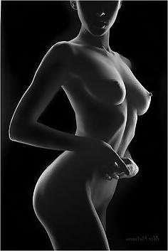 25P Erotic art