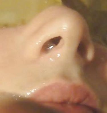 8P Nose play