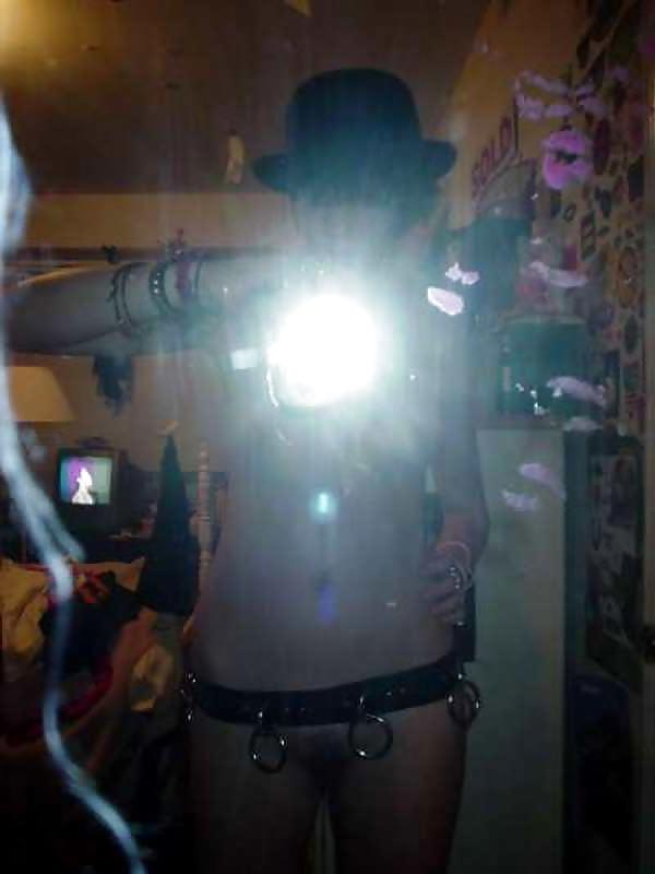 21P Cute Punk Girl Self Shots
