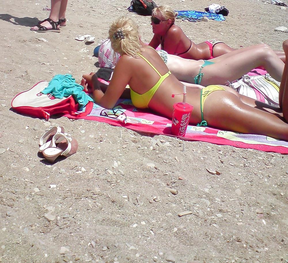 25P Playas Bikinis Tangas Topless Fotos 5