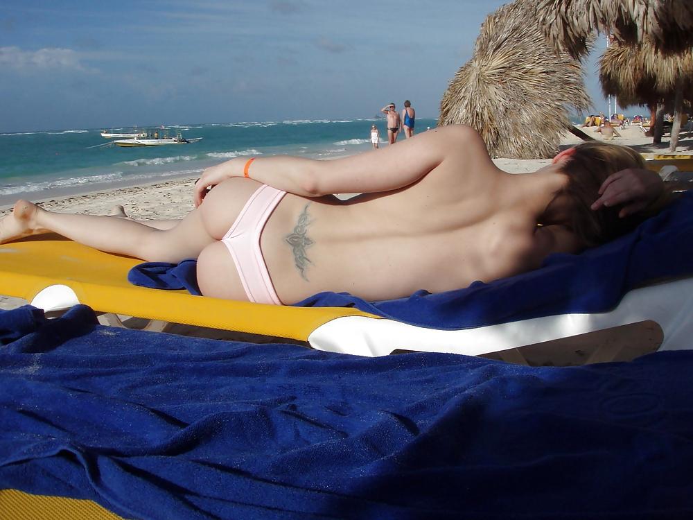 25P Playas Bikinis Tangas Topless Fotos 7