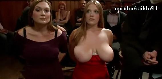 13P 2 wifes initiating to slaving sex in public