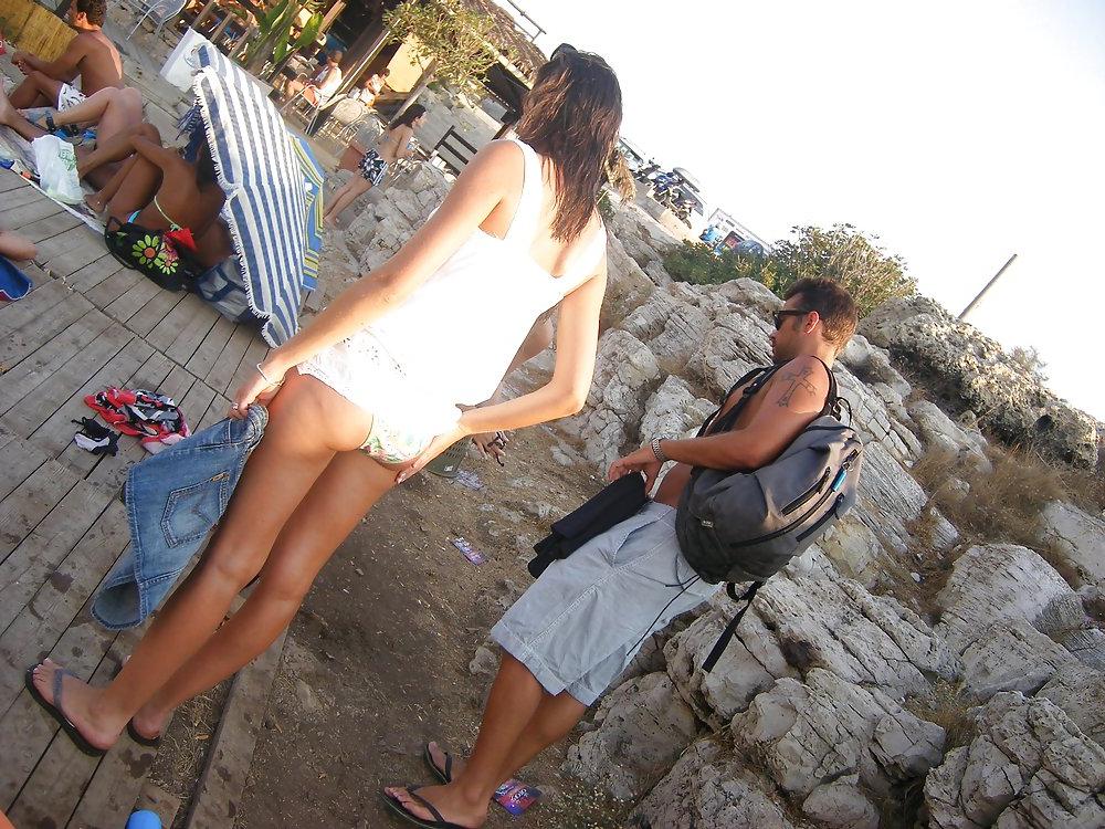 25P Playas Bikinis Topless Fotos 11