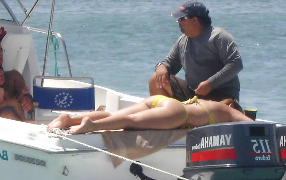 25P Playas Bikinis Topless Fotos 11
