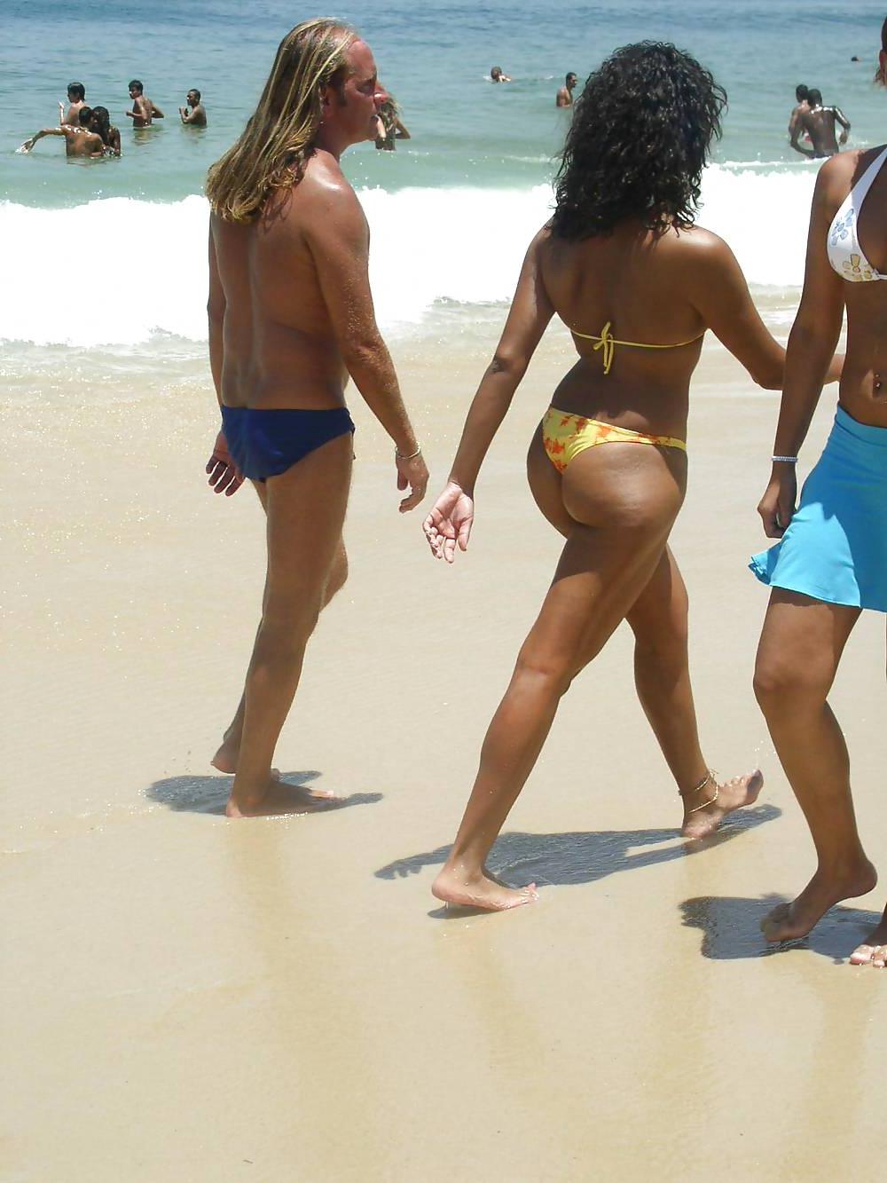 25P Playas Bikinis Topless Fotos 11