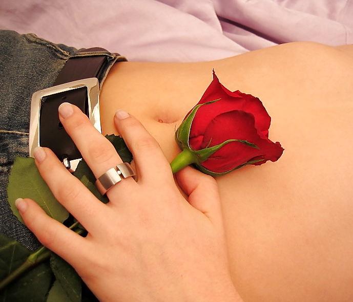 25P Erotic Art of Roses - Session 2
