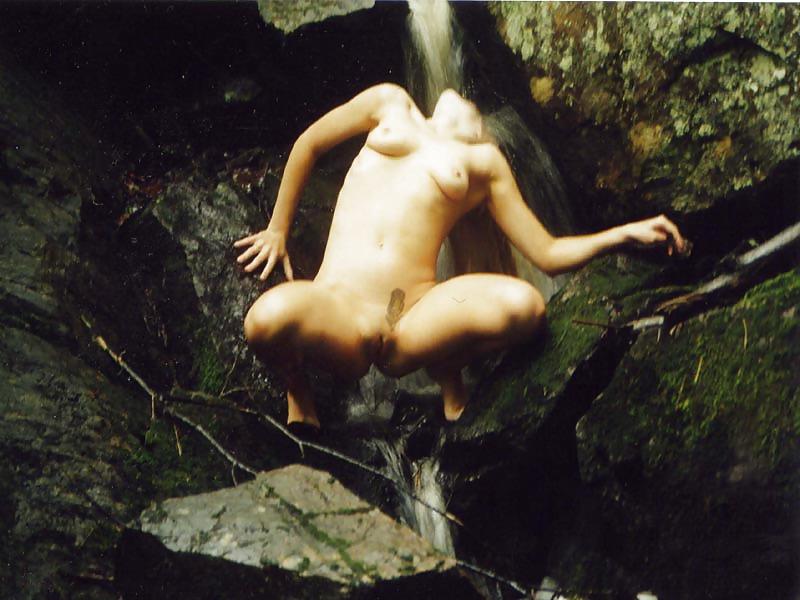 4P Cumonchantal flashing  pussy in public