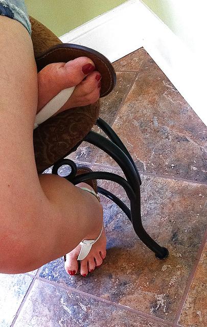25P Candid Feet #2