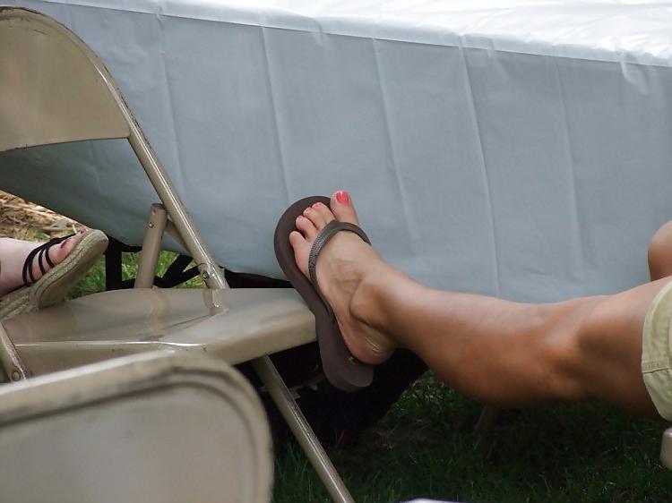 25P Candid Feet #2