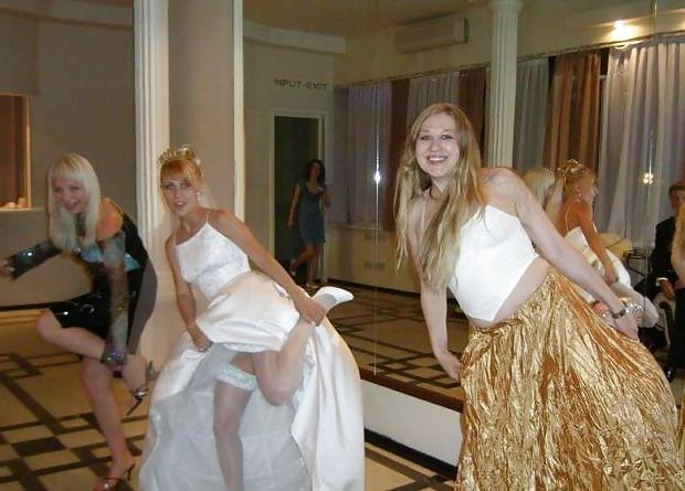 24P Bride Upskirt 4
