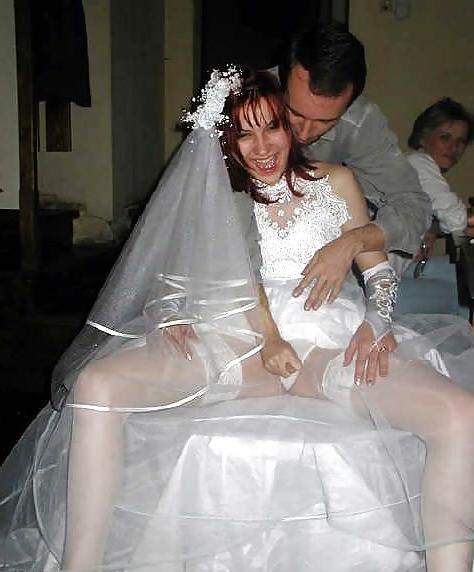 24P Bride Upskirt 4