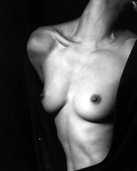 17P Art or Porn