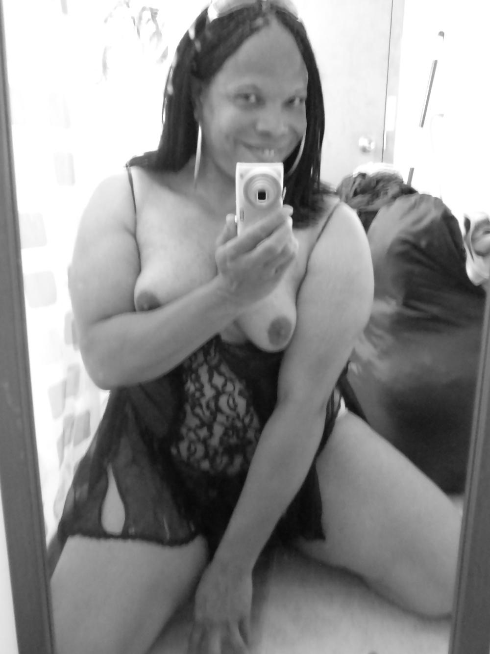 17P FOOT GODDESS