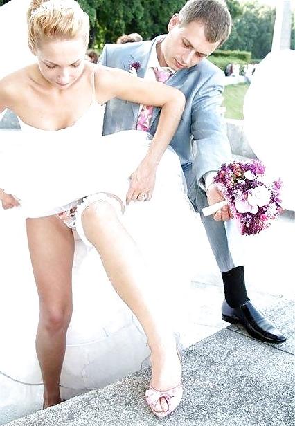25P Bride Upskirt