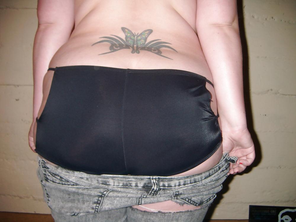 25P Chubby EMO hottie getting naked