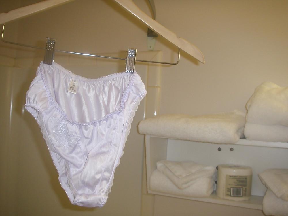 11P Motel Laundry