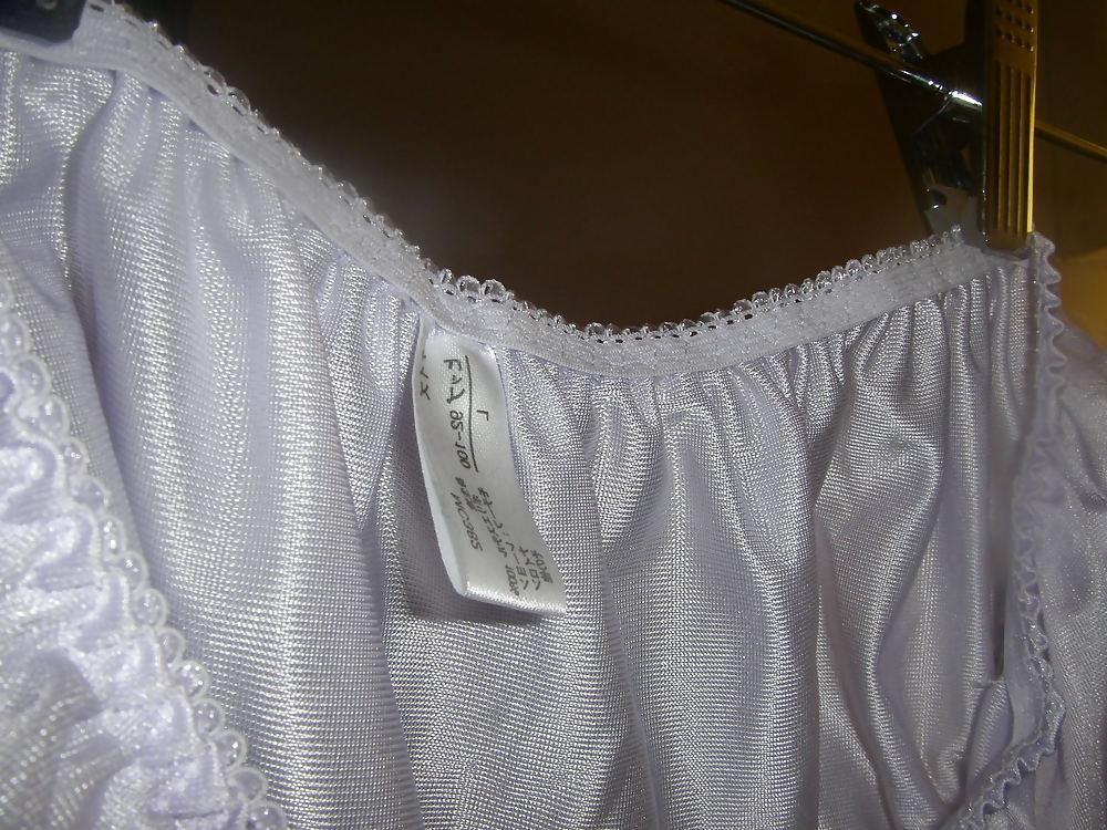 11P Motel Laundry