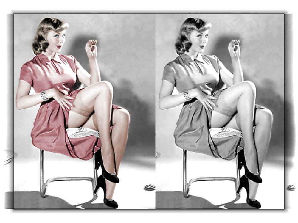 13P Vintage Desktop Art