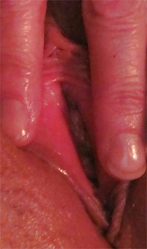 25P Pussy Close-Ups