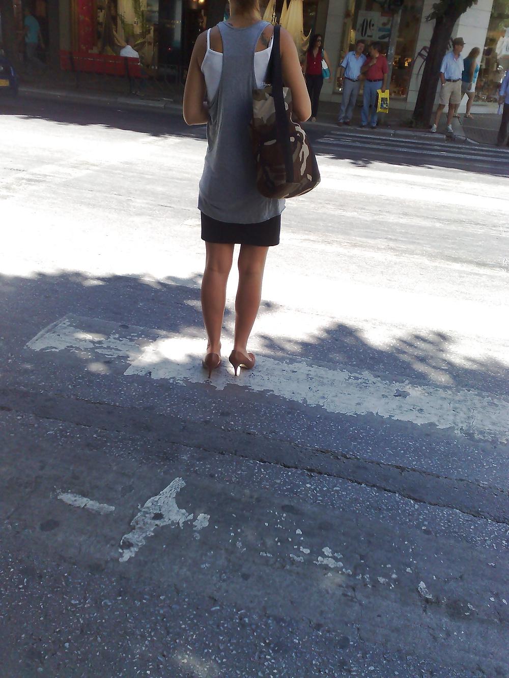 25P Feet all around