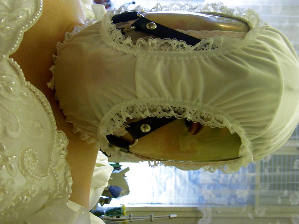 13P Sissy bride panty rubberhood fetish
