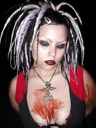 17P Chubby Suicide Girl smokes and teases