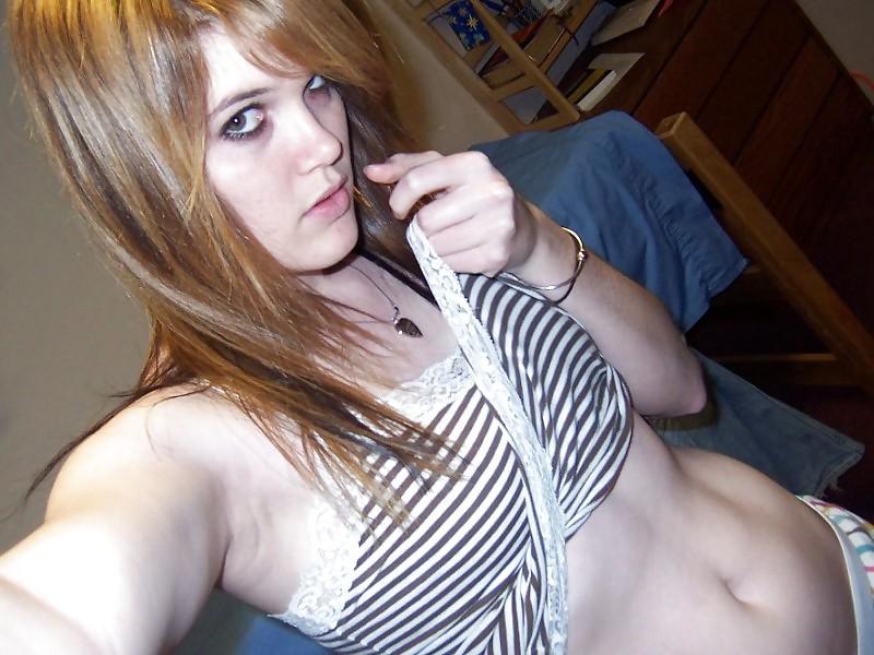 24P Cute Hairy Teen Selfpics