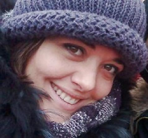 25P Michelle,expert art of handjob and blowjob,facial.