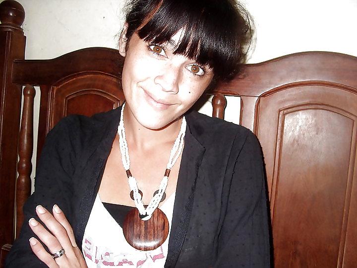 7P Please cum on this bitch