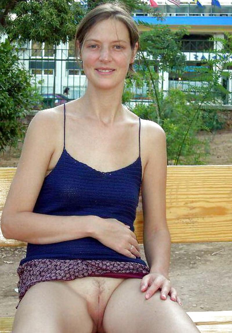 21P Naked in Public #101