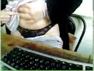 13P Arab bitch on cam