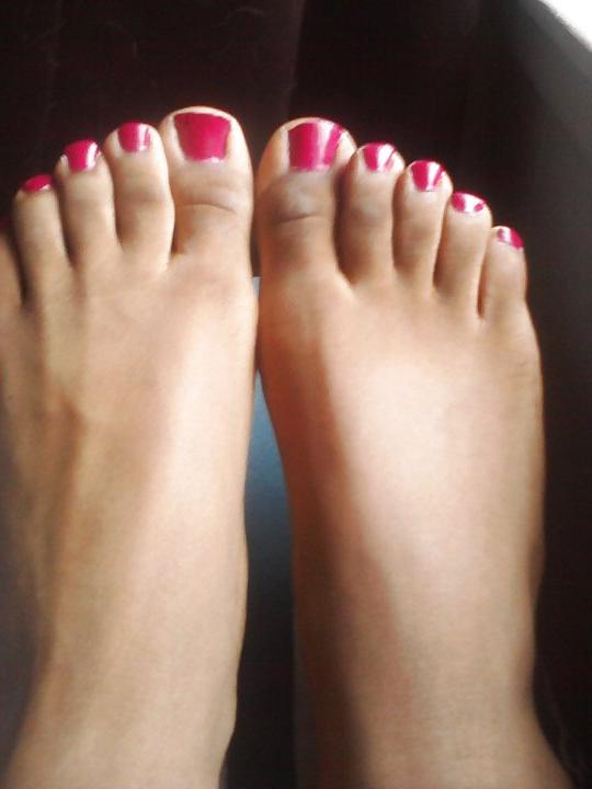 25P Sexiest feet and toes part VI