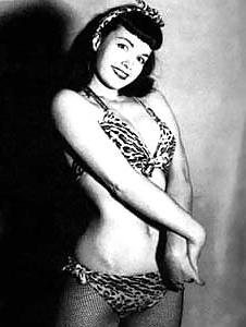 20P Pin Up Queen