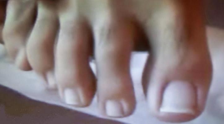 25P Sexy Feet