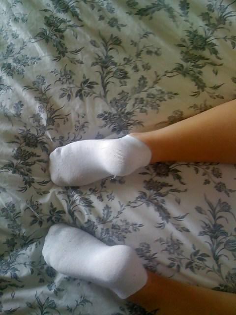 25P My ex feet pussy and white ankle socks