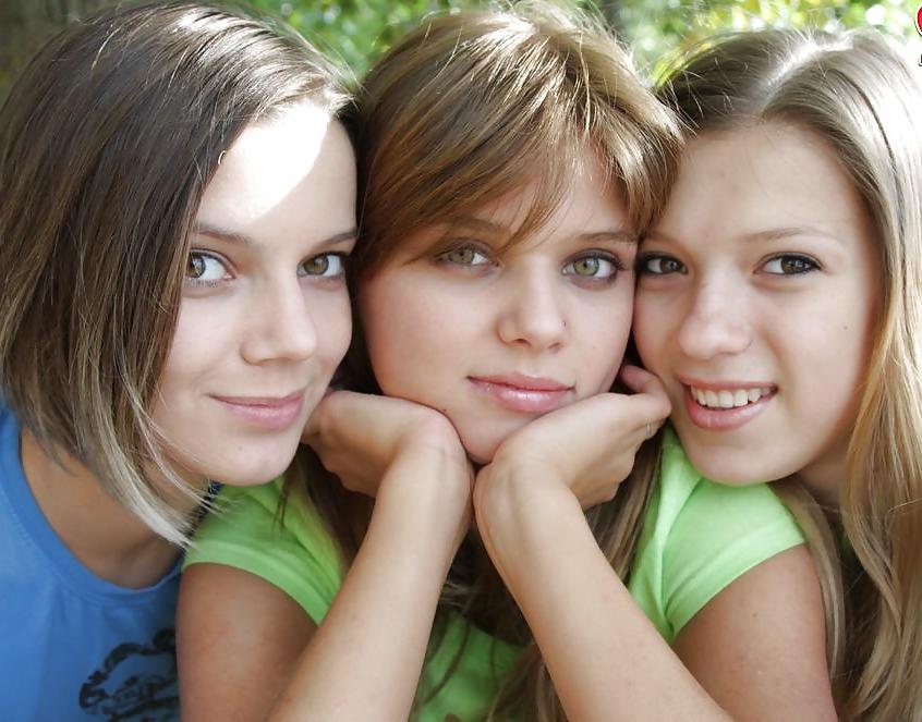 18P 3 - 18yr Girlfriends getting nasty