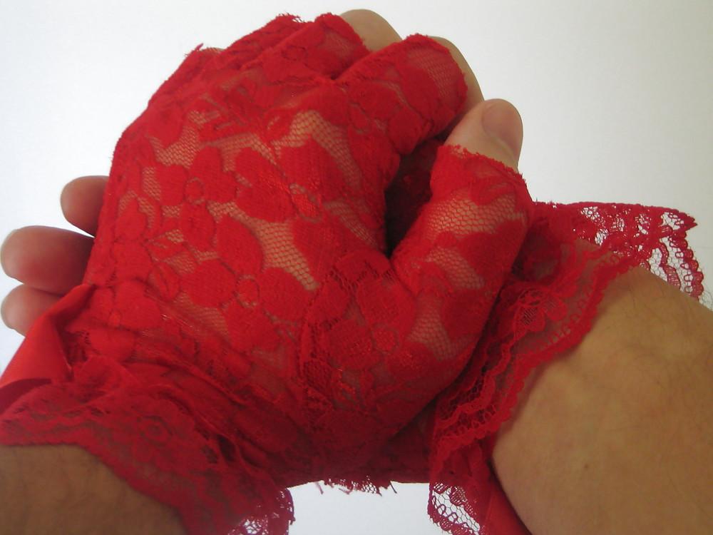 5P Red fingerless gloves around my new toy