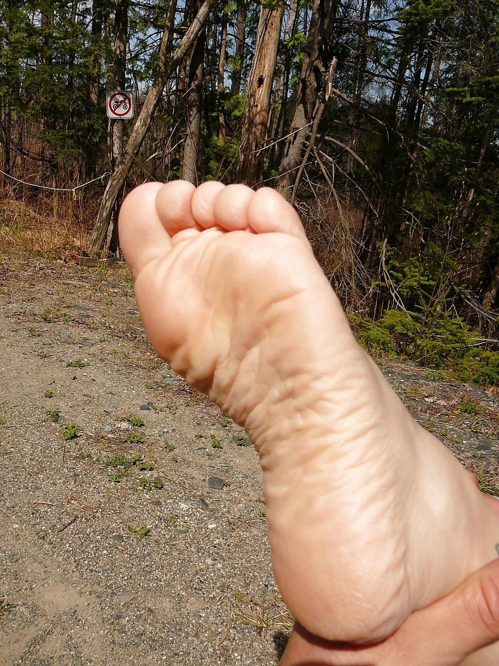 5P Queen feet