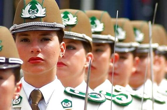 25P Sexy Female Police Officers From Around The World 