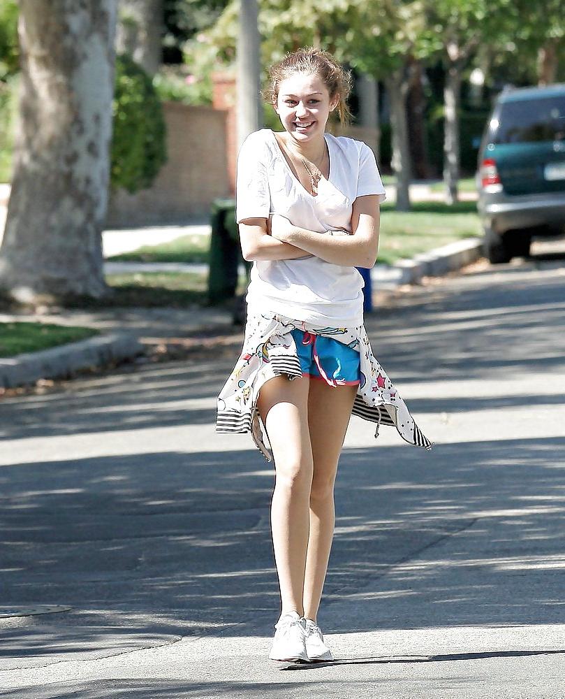 25P Topless leaked stolen pics of  celebs