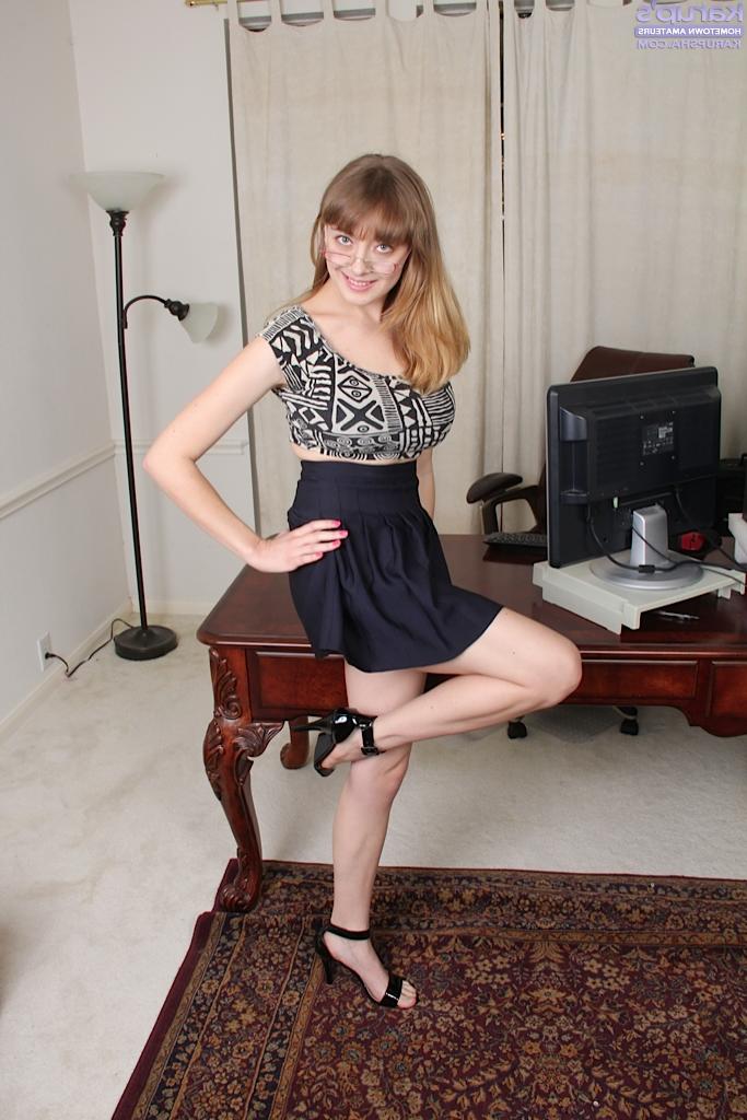 16P Blonde amateur Emily Johnson doffs glasses and skirt to pose nude at work