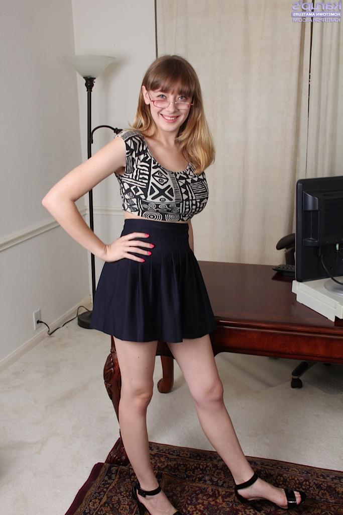 16P Blonde amateur Emily Johnson doffs glasses and skirt to pose nude at work