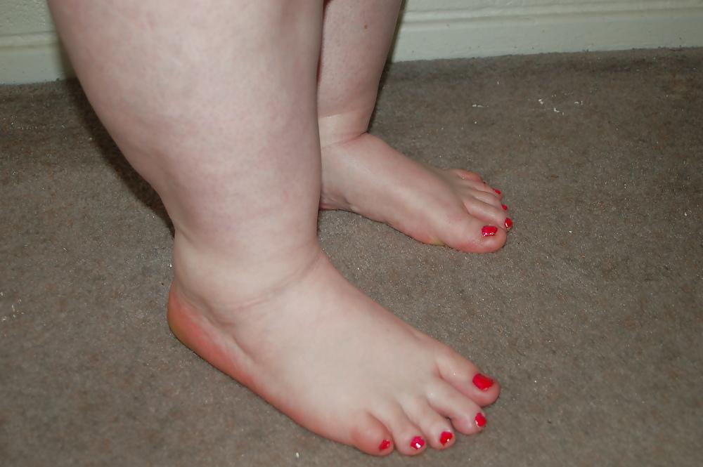 13P Ms Red White and Beautiful (feet)