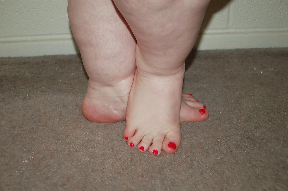 13P Ms Red White and Beautiful (feet)
