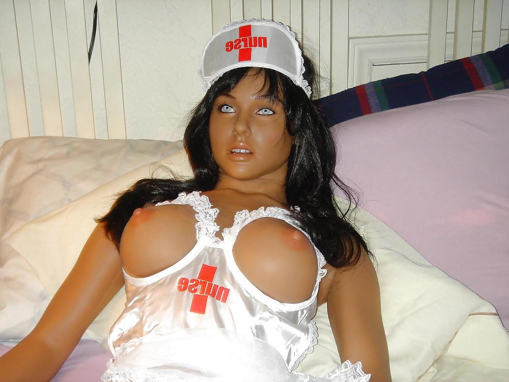 25P Amazingly  Real  Dolls!