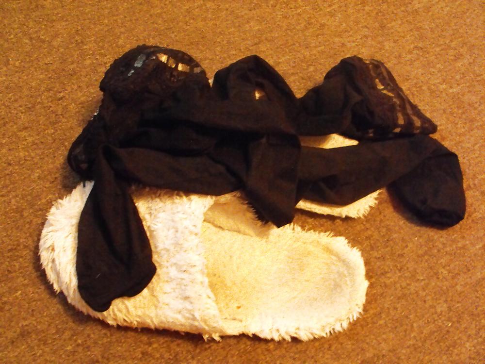 9P Girlfriend nylon feet and very worn slippers