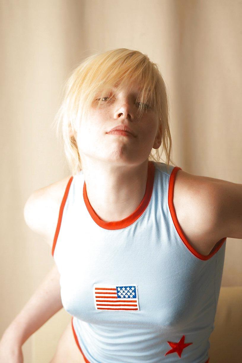22P Very  Cute  Russian Teen Swetlana!